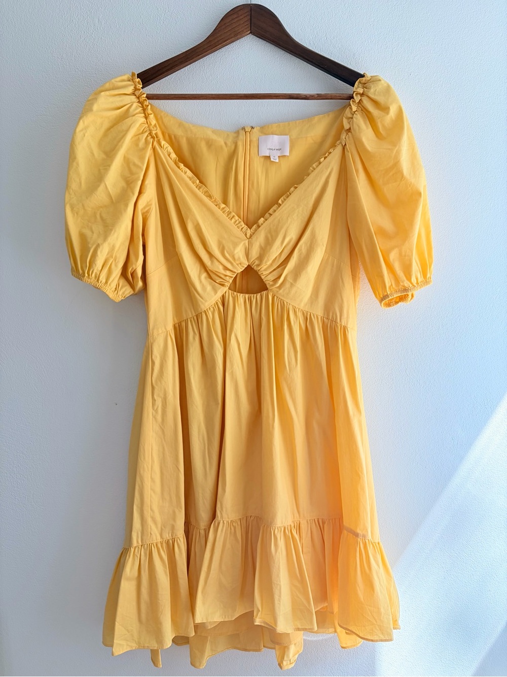 Cinq à Sept Kayla Ruffle Cutout Mini Dress Yellow Size 12 MSRP $395